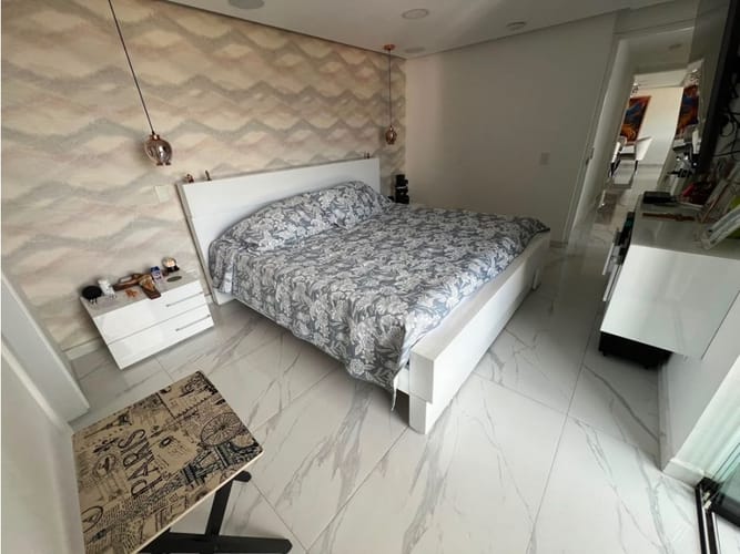 Apartamento de 3 alcobas en venta en Loma De Los Bernal, Medellín, 120 m² · foto 9 de 12