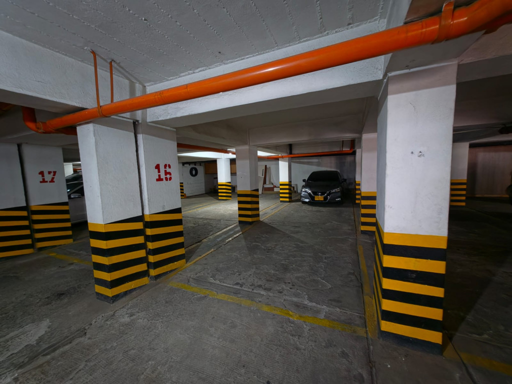 Apartamento en venta en El Refugio, Cali · foto 6 de 19