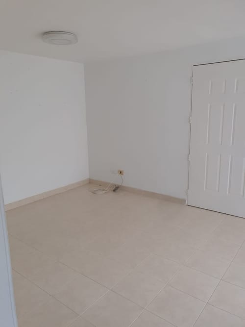 Apartamento en venta en Santa Anita, Cali · foto 3 de 18