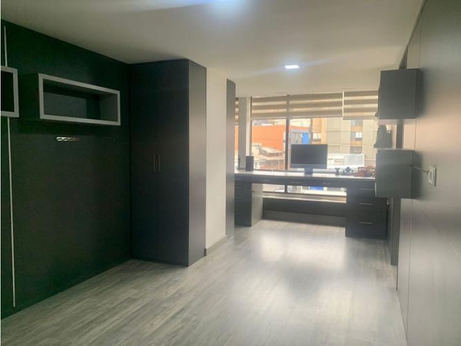 Apartamento de 3 alcobas en venta en Santa Barbara Occidental, Bogotá, 158 m² · foto 7 de 22