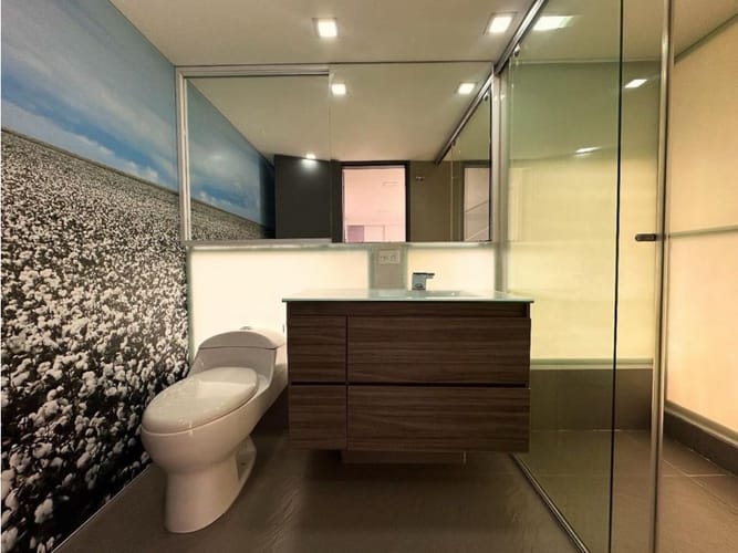 Apartamento de 3 alcobas en venta en Santa Barbara Occidental, Bogotá, 158 m² · foto 9 de 22