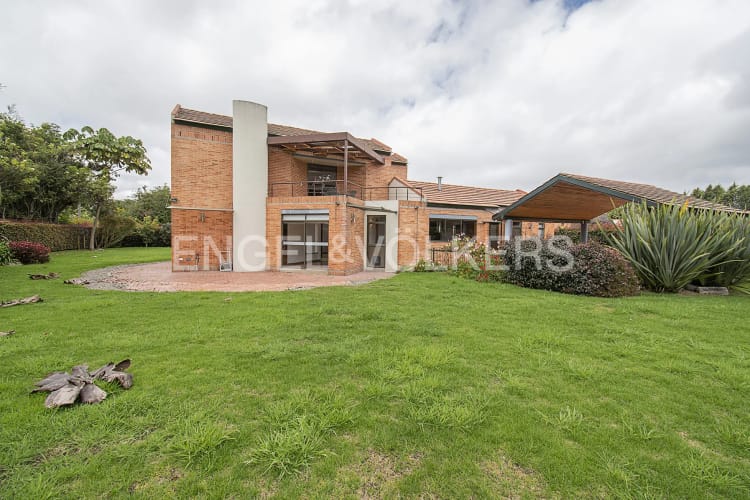 Casa de 3 alcobas en venta en Guaymaral, Bogotá, 255 m² · foto 18 de 20