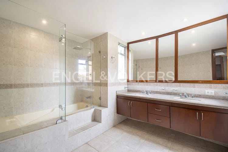 Casa de 3 alcobas en venta en Guaymaral, Bogotá, 255 m² · foto 9 de 20