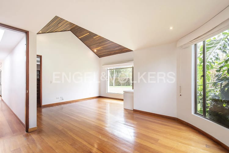 Casa de 3 alcobas en venta en Guaymaral, Bogotá, 255 m² · foto 7 de 20
