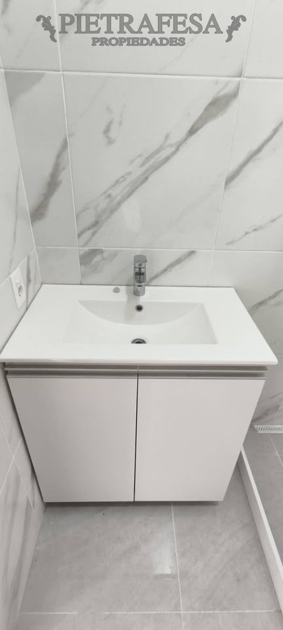 Apartamento en alquiler, 3 dormitorios, 1 baño, patio, cochera. Cerrito. · Foto 8