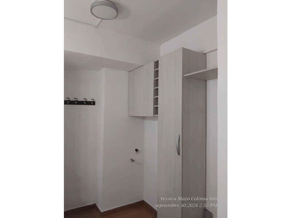 1BR Apartment in Calasanz (43 m²) - 3