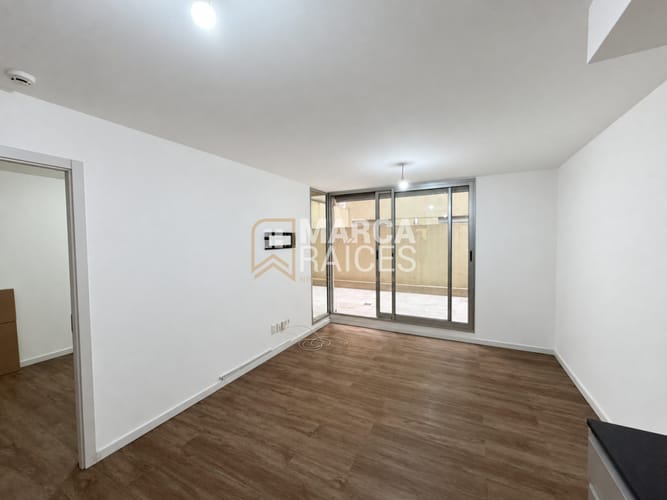 Alquiler Apartamento 1 Dormitorio Patio Garage Cordon Sur Montevideo · Foto 3
