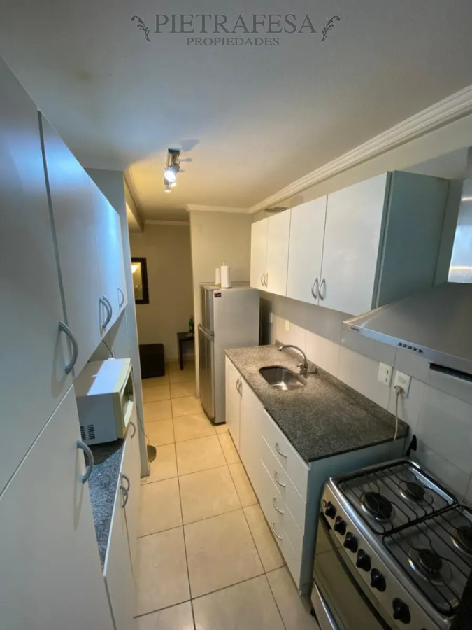 Apartamento en alquiler, 1 dormitorio, 1 baño, terraza lavadero. Amueblado. Pocitos. · Foto 8