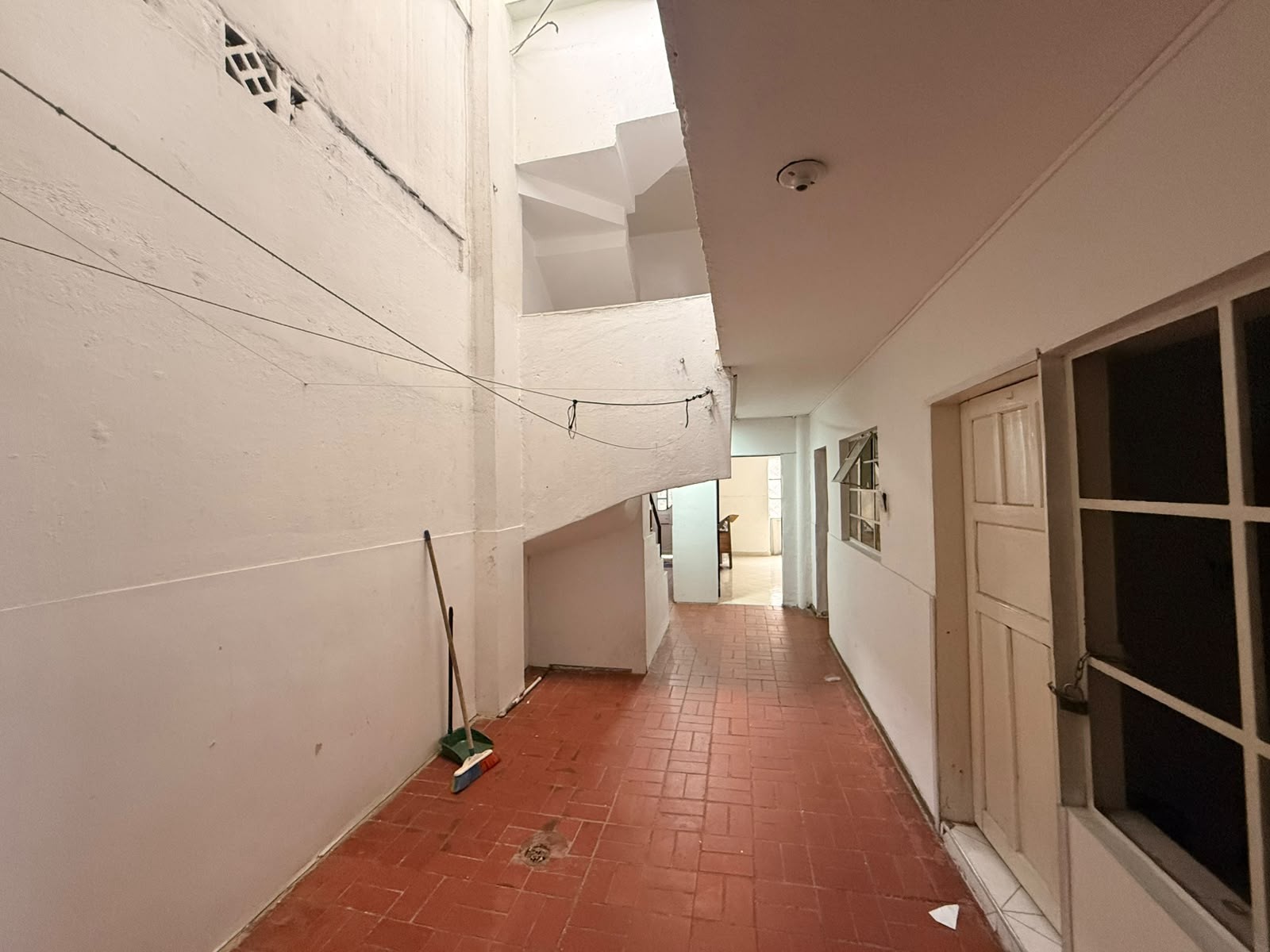 Casa en venta en Claret, Bogotá · foto 6 de 24