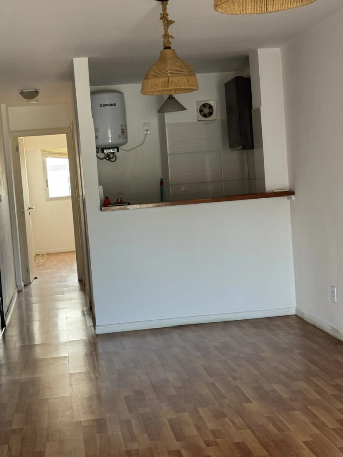 Alquiler Apartamento De 1 Dormitorio Terraza Garaje Luminoso En Pocitos · Foto 4