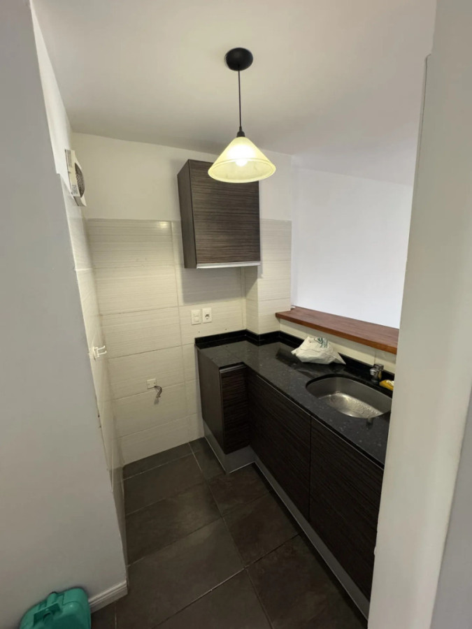 Alquiler Apartamento De 1 Dormitorio Terraza Garaje Luminoso En Pocitos · Foto 5