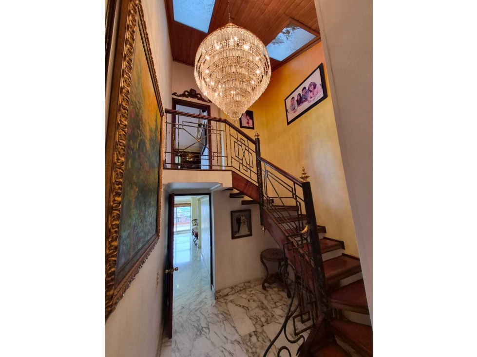Apartamento en venta en Los Rosales, Bogotá · foto 16 de 24