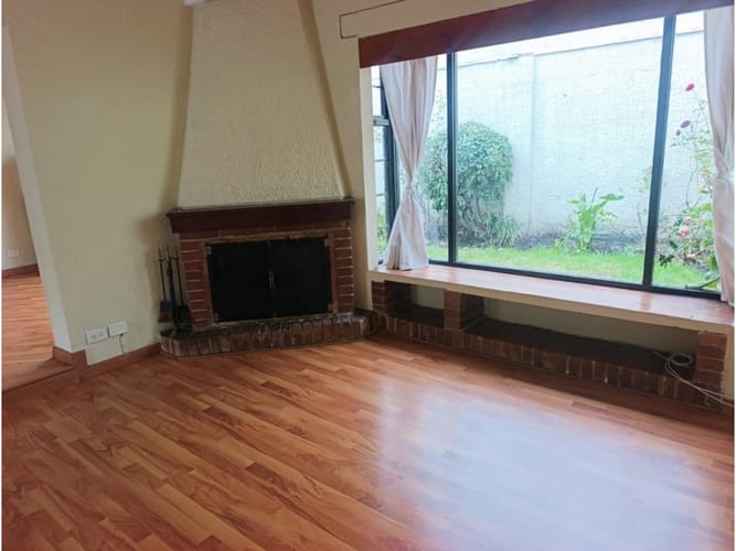 Casa de 3 alcobas en venta en Villa Magdala, Bogotá, 164 m² · foto 2 de 15