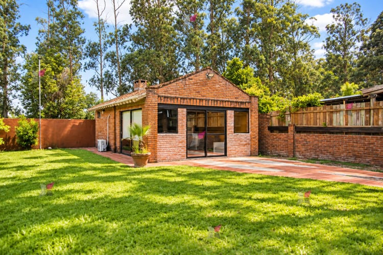 Photo 5 of 30