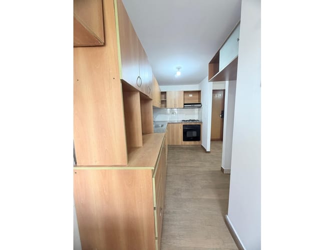 Apartamento de 3 alcobas en venta en La Florida, Medellín, 87 m² · foto 4 de 24