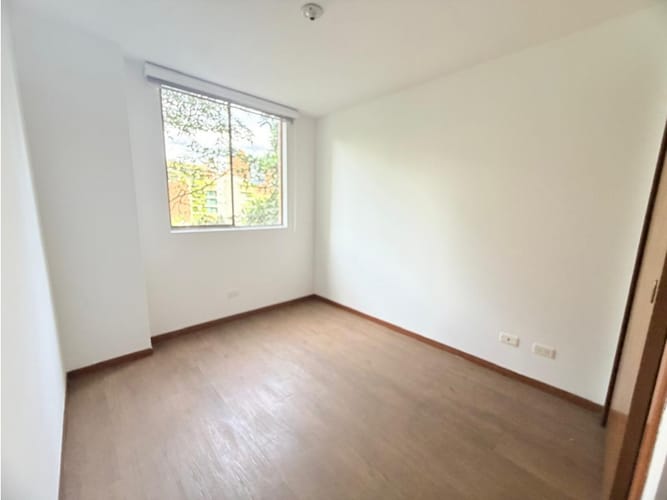 Apartamento de 3 alcobas en venta en La Florida, Medellín, 87 m² · foto 16 de 24