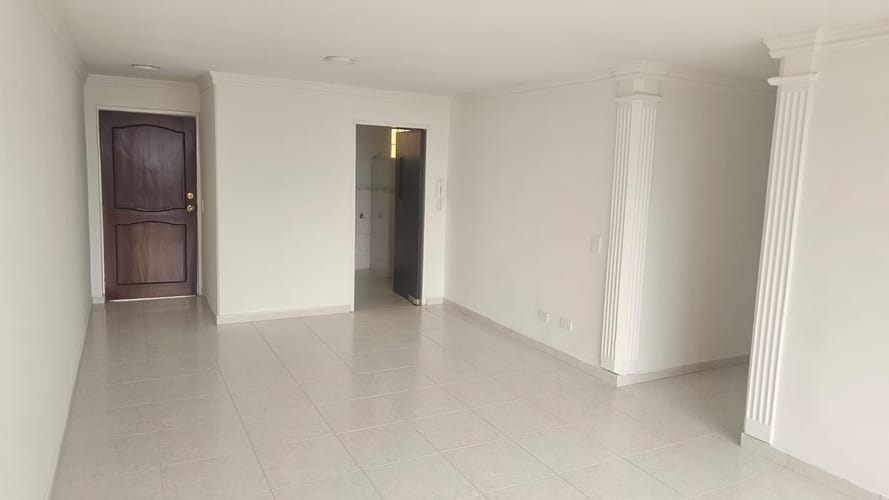 Apartamento de 4 alcobas en venta en Las Granjas, Neiva, 94 m² · foto 9 de 16