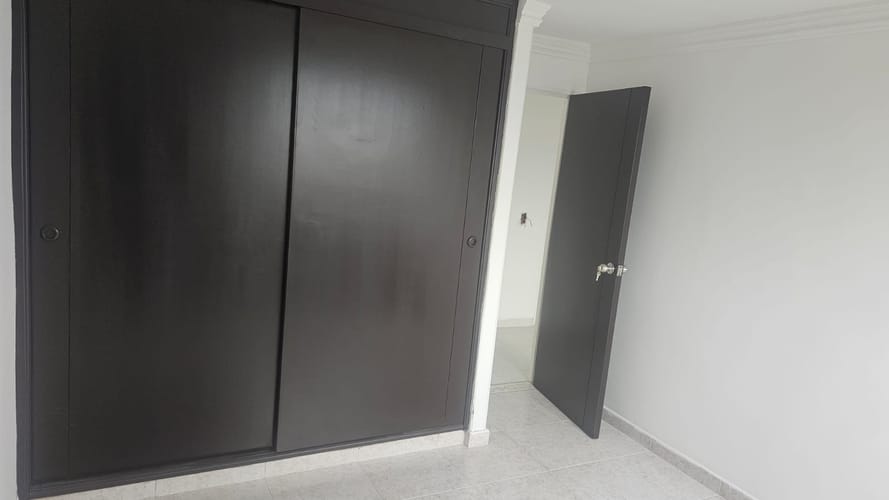 Apartamento de 4 alcobas en venta en Las Granjas, Neiva, 94 m² · foto 14 de 16