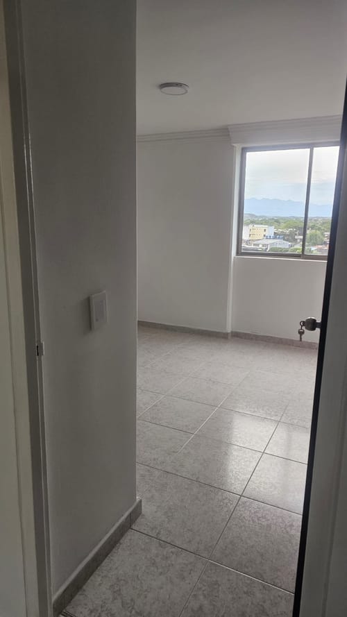 Apartamento de 4 alcobas en venta en Las Granjas, Neiva, 94 m² · foto 15 de 16