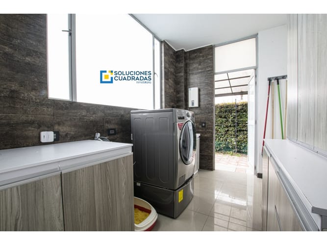 Casa de 4 alcobas en arriendo en La Diana, Sopó, 398 m² · foto 6 de 20