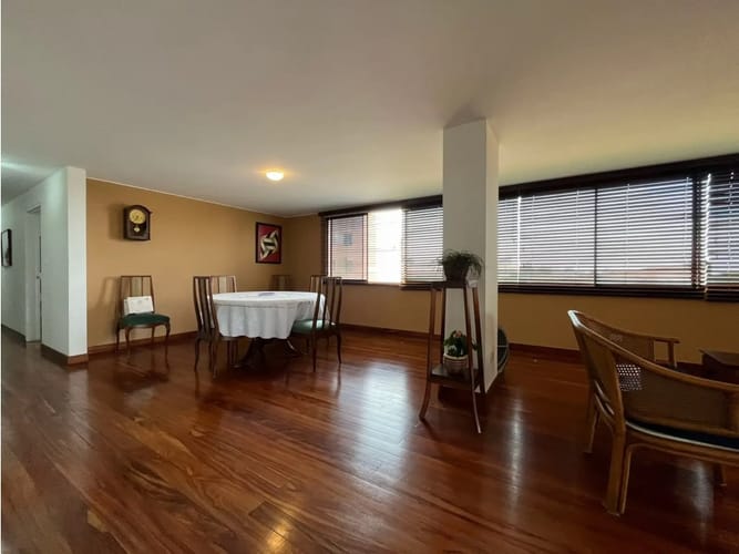 Apartamento de 3 alcobas en venta en Cristales, Cali, 170 m² · foto 2 de 13