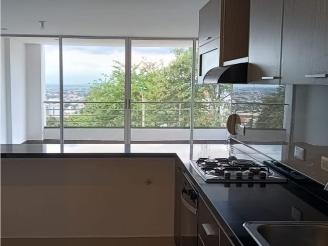 Apartamento de 3 alcobas en venta en Cristales, Cali, 114 m² · foto 4 de 14