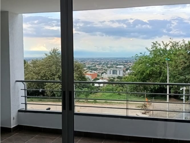 Apartamento de 3 alcobas en venta en Cristales, Cali, 114 m² · foto 6 de 14