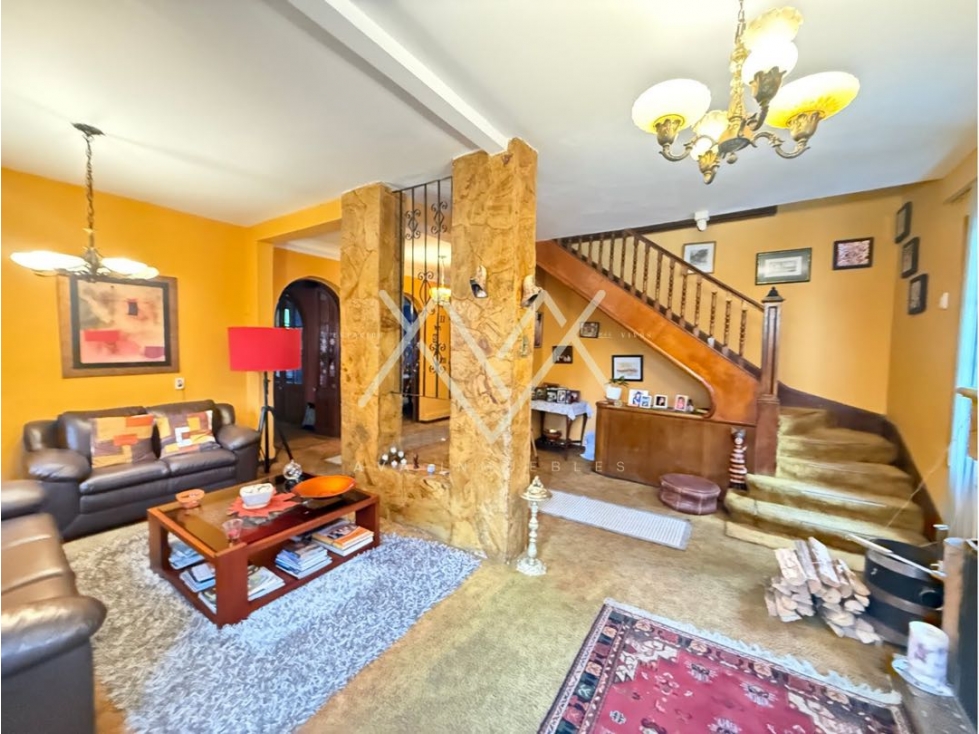Casa en venta en Los Rosales, Bogotá · foto 4 de 4