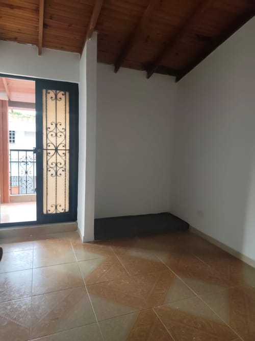 Casa de 4 alcobas en venta en Villagorgona, Candelaria, 198 m² · foto 18 de 24