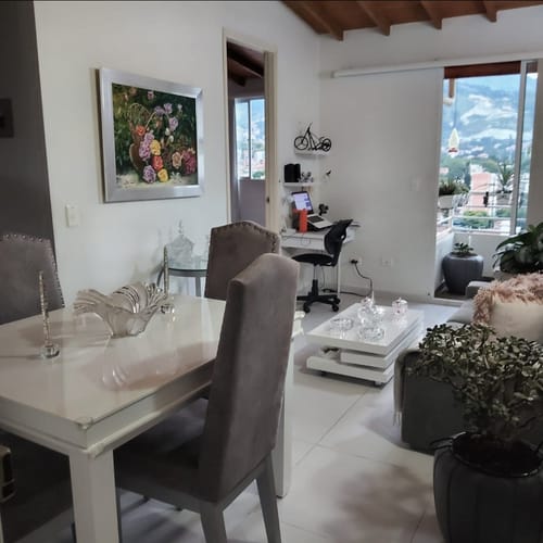 Apartaestudio en venta en Cristobal, Medellín, 35 m² · foto 4 de 8
