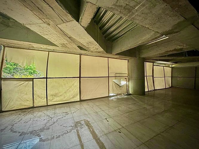 Local en venta en U. Dep. A. Galindo Plaza Toros, Cali, 241 m² · foto 2 de 10