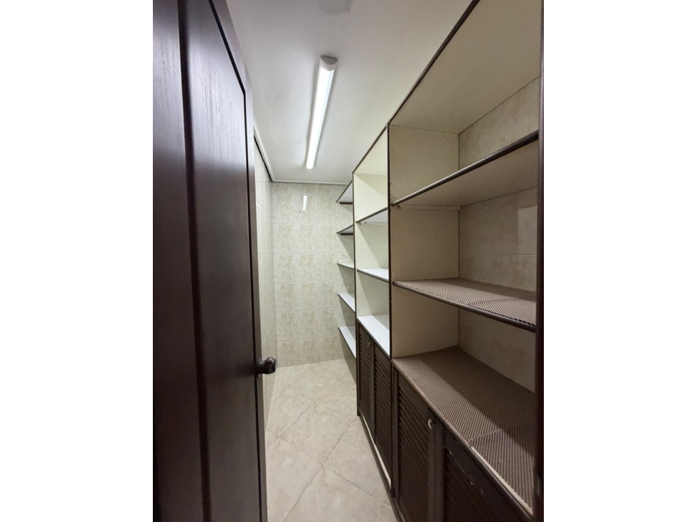 Apartamento en arriendo en El Poblado, Medellín · foto 19 de 24