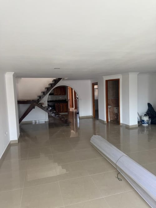 Apartamento de 3 alcobas en venta en Laureles, Medellín, 277 m² · foto 4 de 16