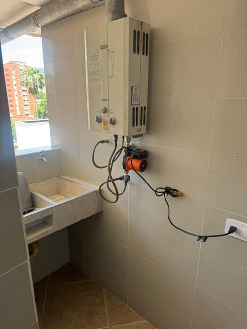 Apartamento de 3 alcobas en venta en Laureles, Medellín, 277 m² · foto 16 de 16