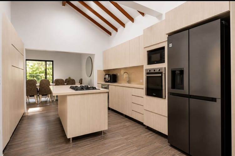 Casa de 7 alcobas en venta en Loma Del Chocho, Envigado, 850 m² · foto 23 de 23