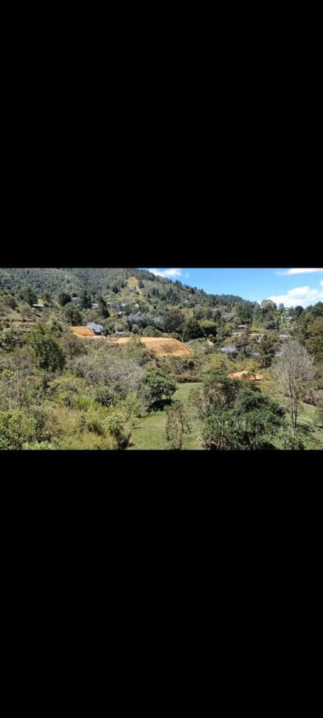 Lote en venta en La Clara, Guarne, 1873 m² · foto 7 de 9