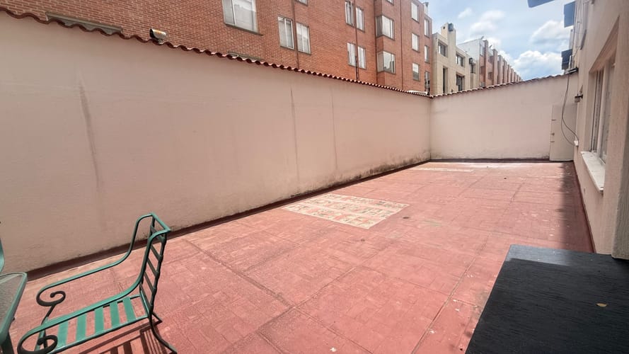 Apartamento de 3 alcobas en venta en Santa Barbara Central, Bogotá, 241 m² · foto 15 de 24
