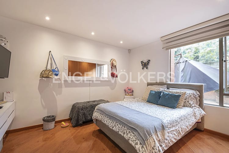 Apartamento de 3 alcobas en venta en Cerros De Suba, Bogotá, 202 m² · foto 15 de 20