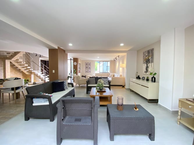 Casa de 4 alcobas en venta en Ruitoque, Floridablanca, 254 m² · foto 5 de 14