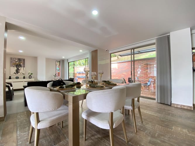 Casa de 4 alcobas en venta en Ruitoque, Floridablanca, 254 m² · foto 7 de 14