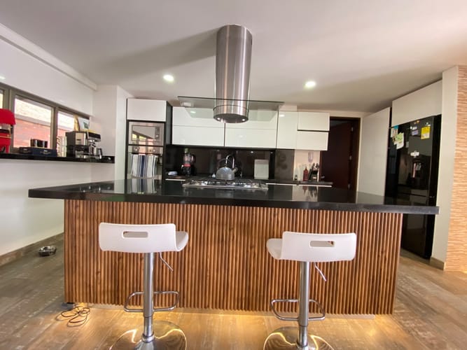 Casa de 4 alcobas en venta en Ruitoque, Floridablanca, 254 m² · foto 12 de 14