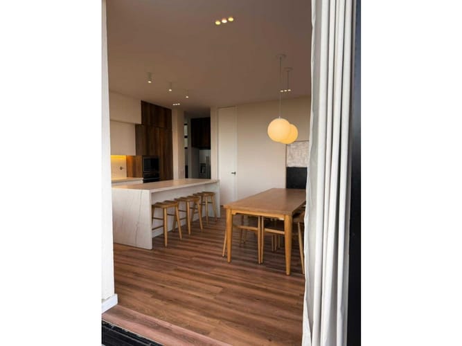 Casa de 3 alcobas en venta en Loma Del Escobero, Envigado, 270 m² · foto 4 de 14