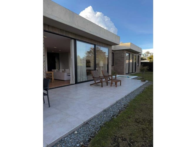 Casa de 3 alcobas en venta en Loma Del Escobero, Envigado, 270 m² · foto 5 de 14