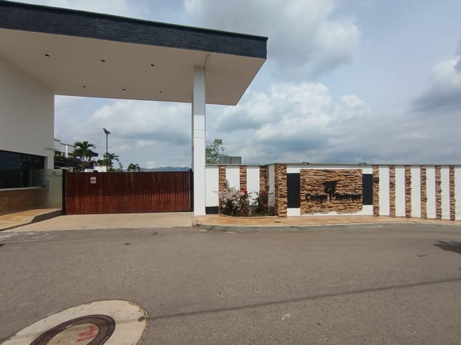 Lote en venta en Ruitoque, Girón, 720 m² · foto 2 de 22