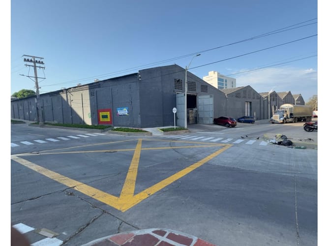 Bodega en arriendo en San Francisco, Barranquilla, 1200 m² · foto 4 de 5