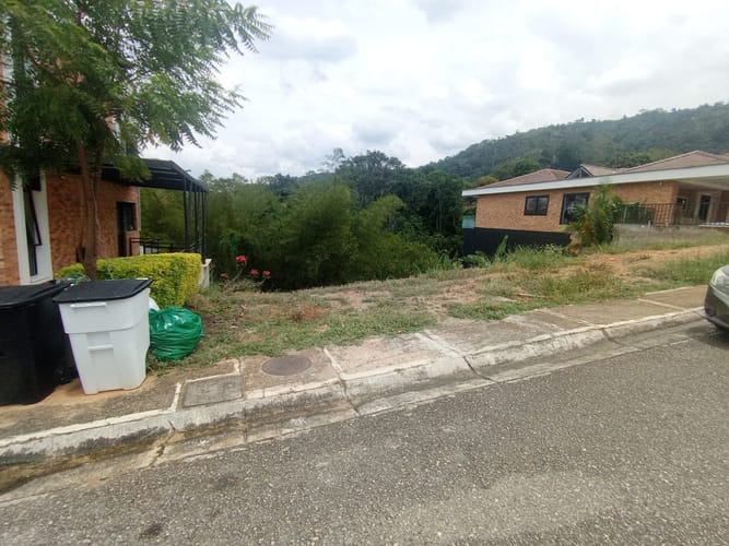 Lote en venta en Menzuly, Piedecuesta, 1400 m² · foto 6 de 10