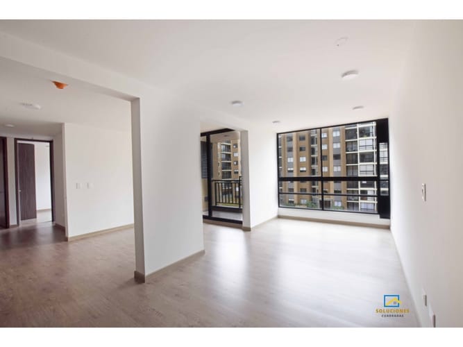 Apartamento de 3 alcobas en venta en Aposentos Parte Alta, Sopó, 89 m² · foto 2 de 15