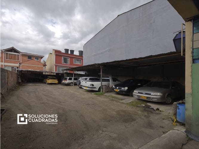 Casa de 5 alcobas en venta en Centro, Sopó, 170 m² · foto 3 de 6