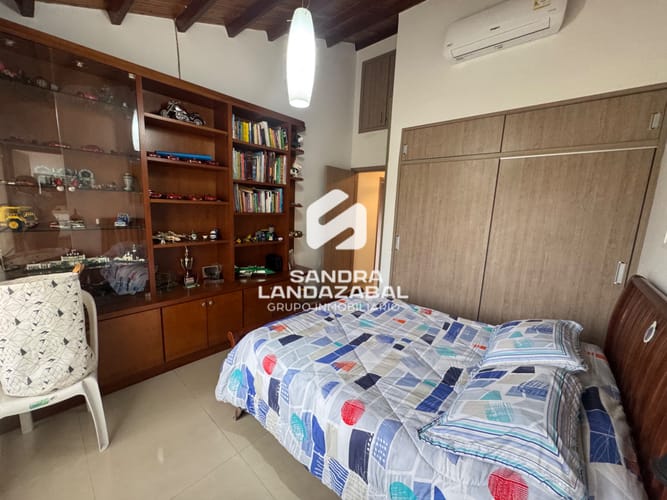 Casa de 4 alcobas en venta en Lagos Del Cacique, Bucaramanga, 301 m² · foto 17 de 24