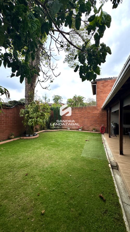 Casa de 4 alcobas en venta en Lagos Del Cacique, Bucaramanga, 301 m² · foto 5 de 24